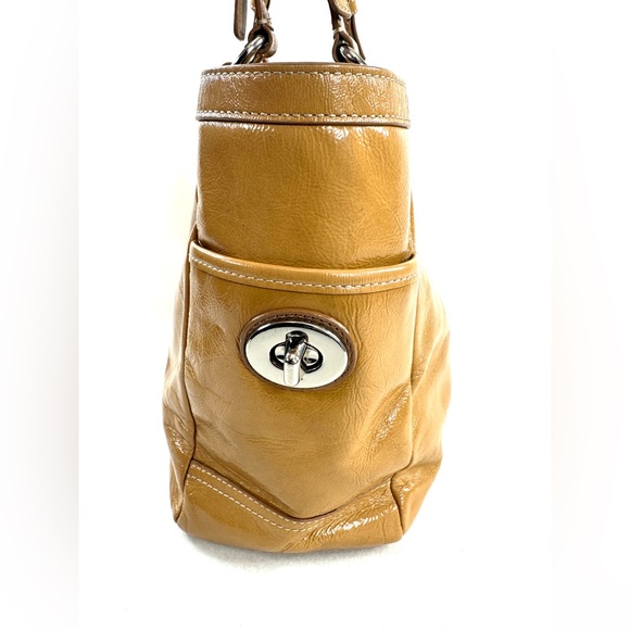 Coach Gallery F13761 Golden Tan Patent Leather Medium Shoulder Bag Turn Locks - Picture 6 of 12